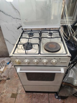 Cocina Mixta Gas y Eléctrica