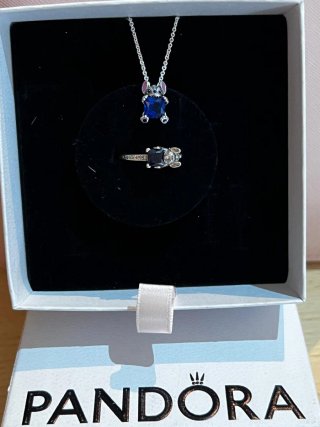 Conjunto Pandora Stitch Anillo y Collar Azul