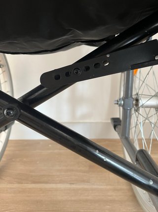 Silla de ruedas S-ECO 2, anchura ajustable.