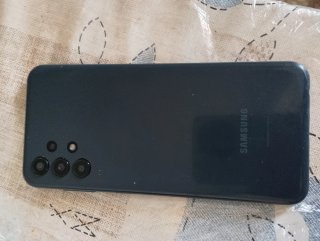 Samsung Galaxy A13 Negro/Azul Marino