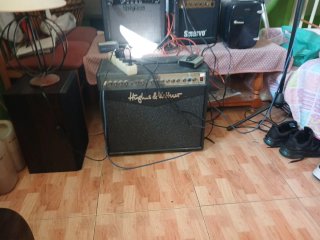 Amplificador de Guitarra Hughes & Kettner 100W