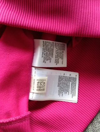 Chaqueta de chándal rosa fucsia de Adidas