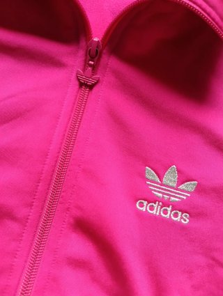 Chaqueta de chándal rosa fucsia de Adidas