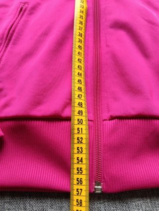 Chaqueta de chándal rosa fucsia de Adidas