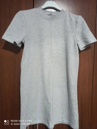 Vestido de punto gris