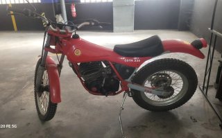 Montesa Cota 335 Roja Matriculada