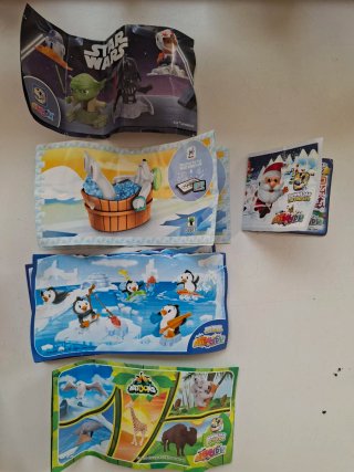 Lote de 21 Figuras Sorpresa Kinder