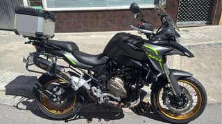 QJ Motor SRT 700X Adventure