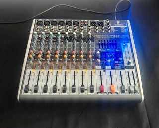 Mixer Behringer Xenyx X1222USB