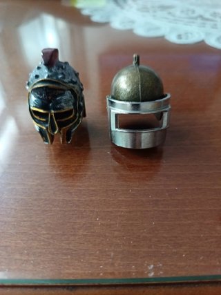 Set de 2 Mini Cascos de Colección