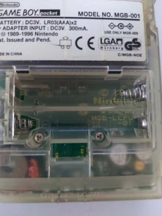 Game Boy Pocket transparente original con juego