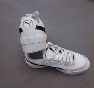 Lote 4 pares zapatillas Nike y Puma