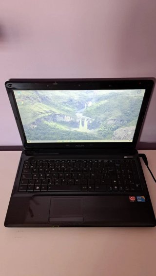 Ordenador portátil Asus negro