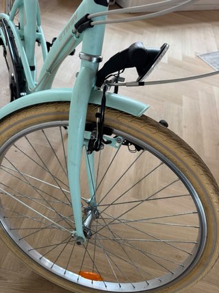 Bicicleta BTWIN verde paseo poco uso