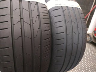Neumáticos de ocasión 215/55 R17 94V