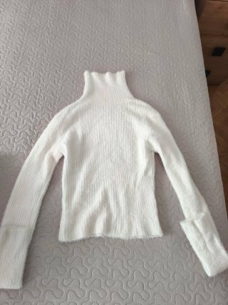 Jersey cuello alto blanco