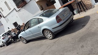 Volkswagen Passat 2003