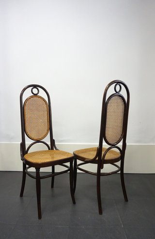 Pareja Sillas Thonet Madera y Mimbre