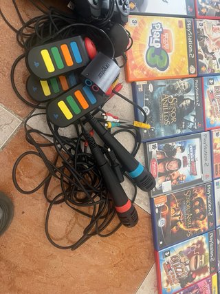 Consola PlayStation 2 (PS2) con 18 Juegos