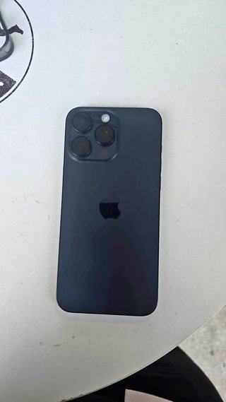 iPhone 15 Pro Negro
