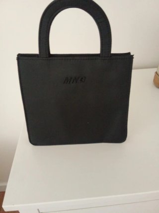 Bolso de mano MNG negro 18x20