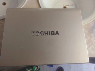 Ordenador Toshiba para piezas