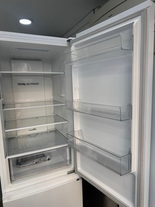 Nevera Combi Haier Blanca