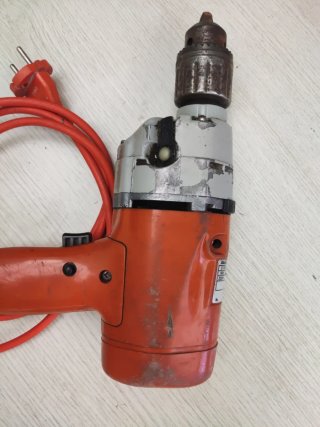 Taladro Antiguo para Base