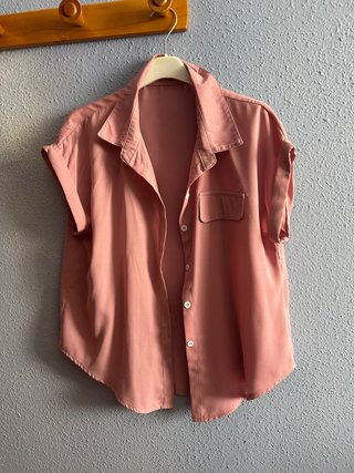 Camisa Rosa de Manga Corta
