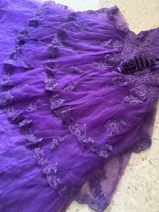 Vestido de Fiesta o Quinceañera Morado