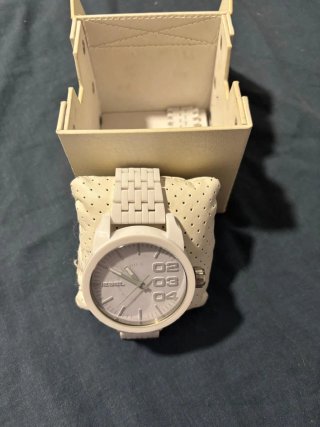 Reloj Diesel DZ1461 Blanco y Gris
