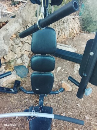 Máquina de gimnasio casi nueva 20