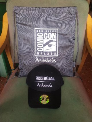Gorra y Mochila Comic Con Málaga 2026