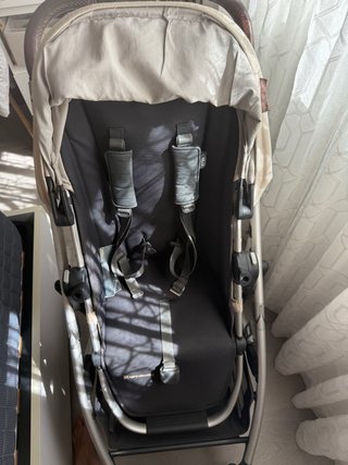 Carrito Uppababy Cruz V2 + capazo