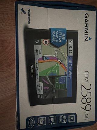 GPS Garmin nüvi 2589 LMT