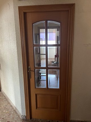 10 Puertas de madera con cristal y lisas