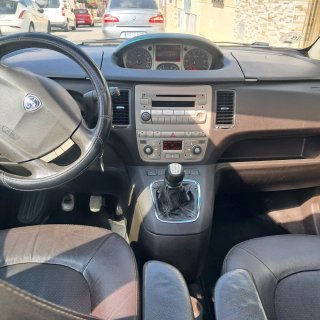 Lancia Musa 1.9 Poltrona Frau