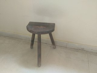 Banqueta Antigua de Madera
