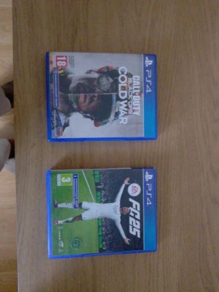 2 Juegos PS4: FC 25 y Call of Duty Cold War Ps4