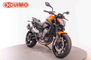KTM 890 DUKE