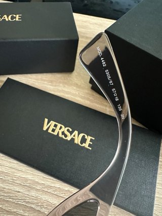 Gafas de Sol Versace Grises y Negras