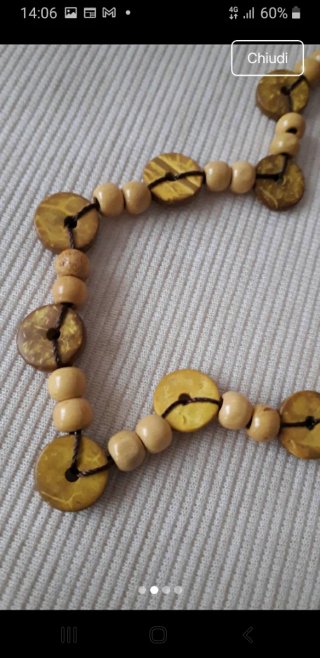 Collana lunga in legno