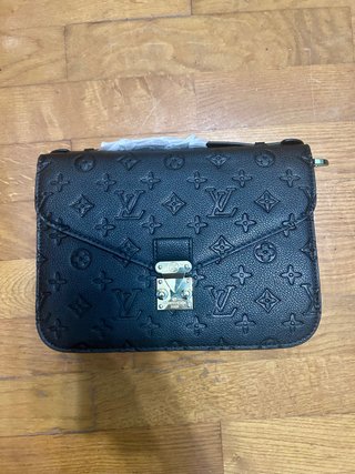 Pochette Métis Louis Vuitton Nera
