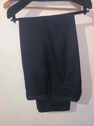 Traje FUENTECAPALA Negro