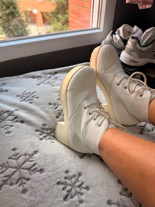 Botines Blancos con Tacón
