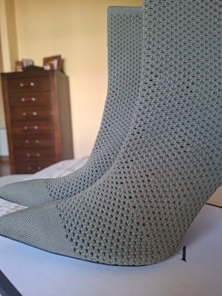 Botines tipo calcetín verde oliva