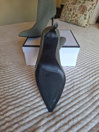 Botines tipo calcetín verde oliva