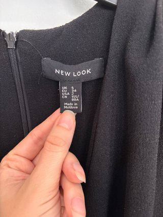 Mono negro elegante