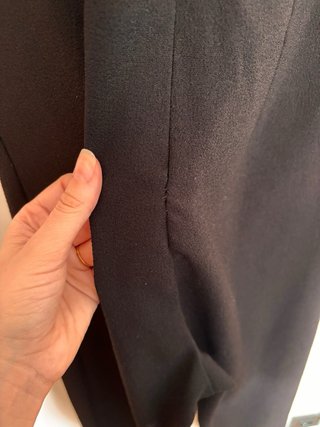 Mono negro elegante