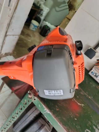 Desbrozadora Husqvarna Profesional